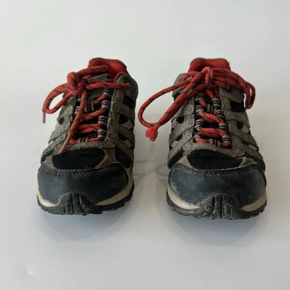 Columbia Redmond Gray, Black, & Red Lace Up Kids Hiking Shoes Boots